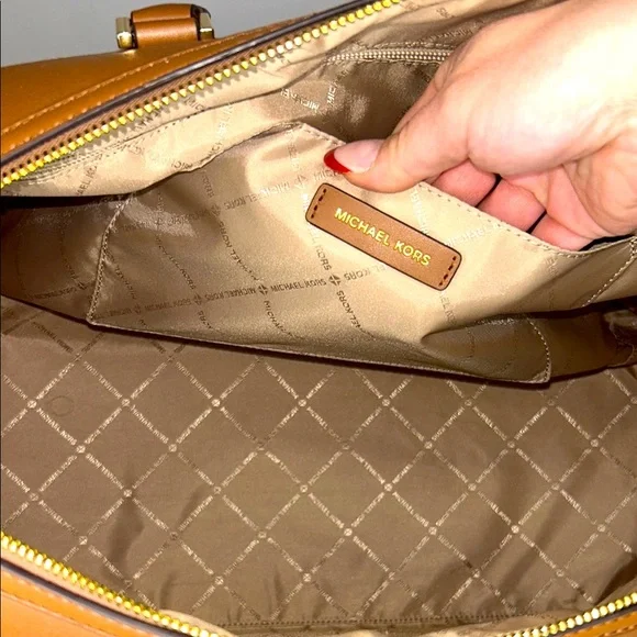 Michael Kors Jet Set Travel Extra-Large Signature Logo Duffel Bag - Picture 11 of 15